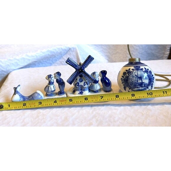 vintage Delft Blue Holland figurines Kissing Couple Windmill Ornament Rabbit - Picture 8 of 16